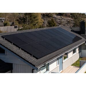 SKANBATT Solcelleanlegg OnGrid 7,3Kw 3-Fas - For takstein