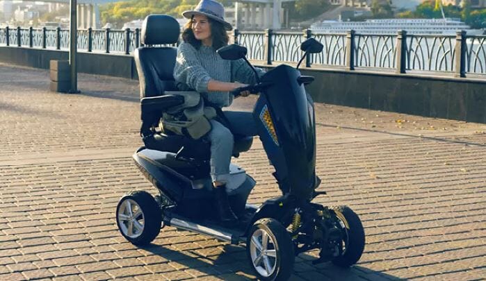 Elektrisk rullestol og scooter
